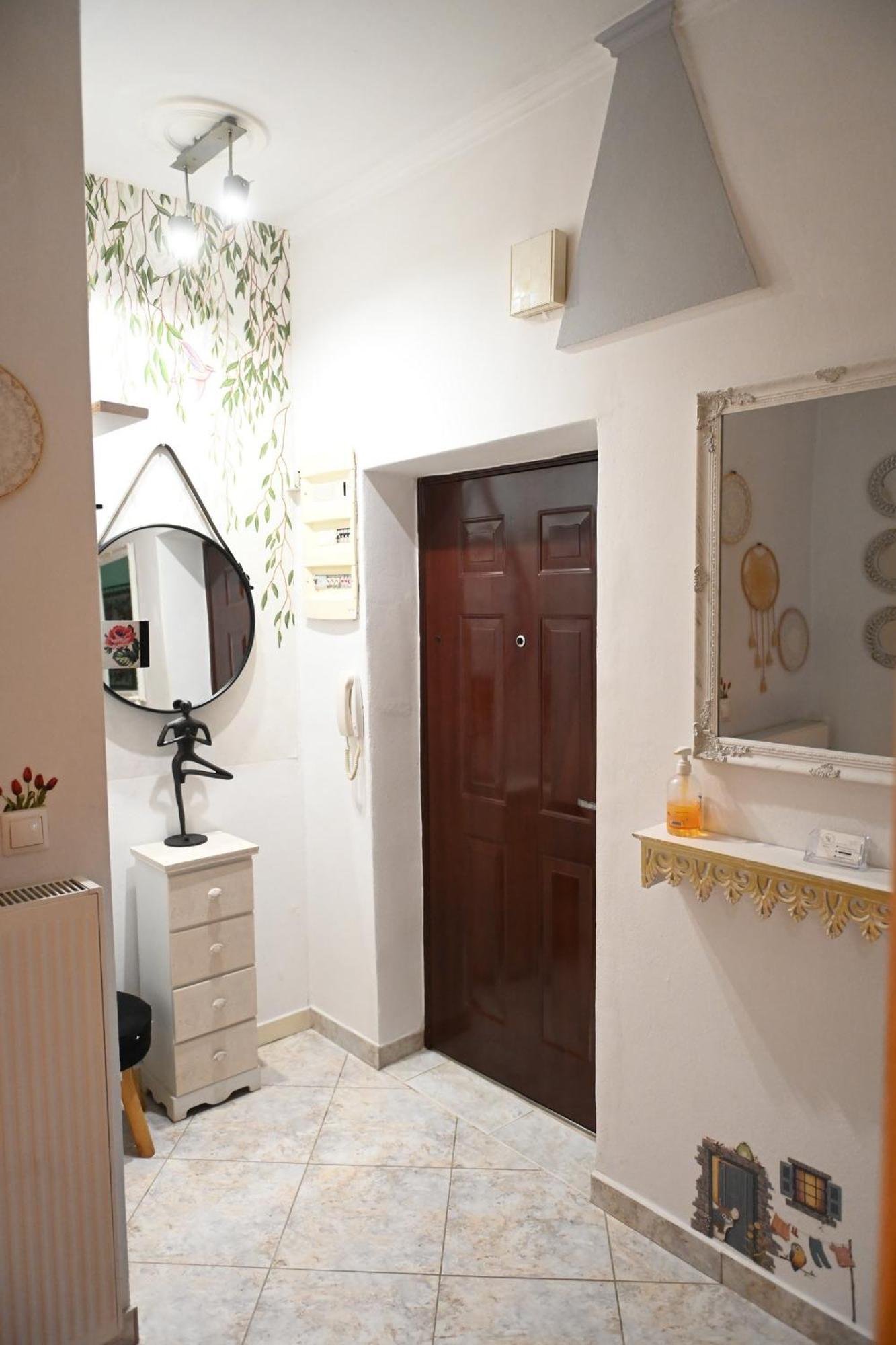 G & A Apartment โอเรสเตียดา ภายนอก รูปภาพ